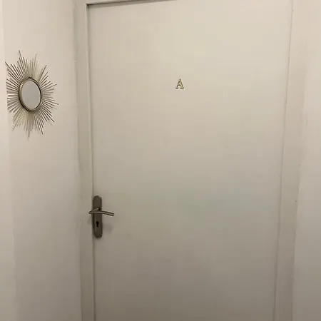 Apartamento 1 A Africa, 30m2, Centre, Balcon *